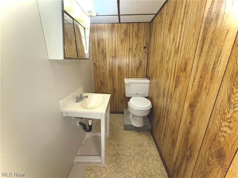 1576 Wakefield Avenue, Poland, OH 44514 Photo 16