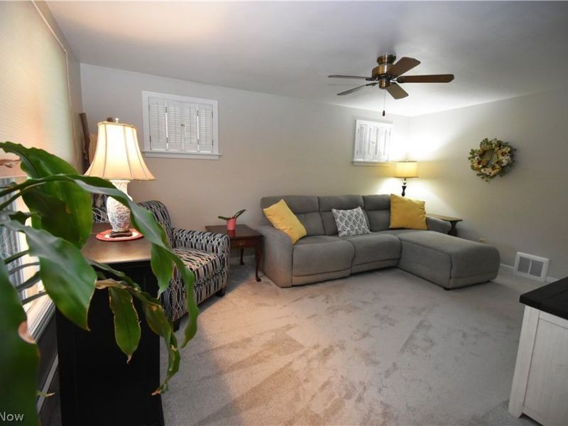 1576 Wakefield Avenue, Poland, OH 44514 Photo 6