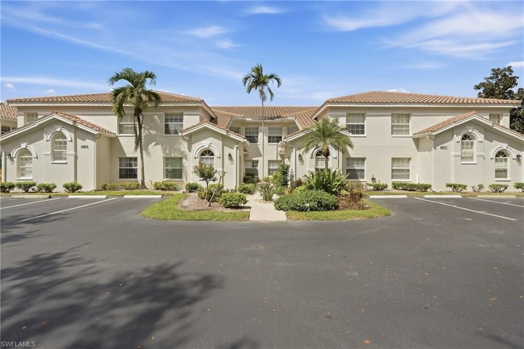 6801 Satinleaf Rd S, Unit 103, Naples, FL 34109 Photo