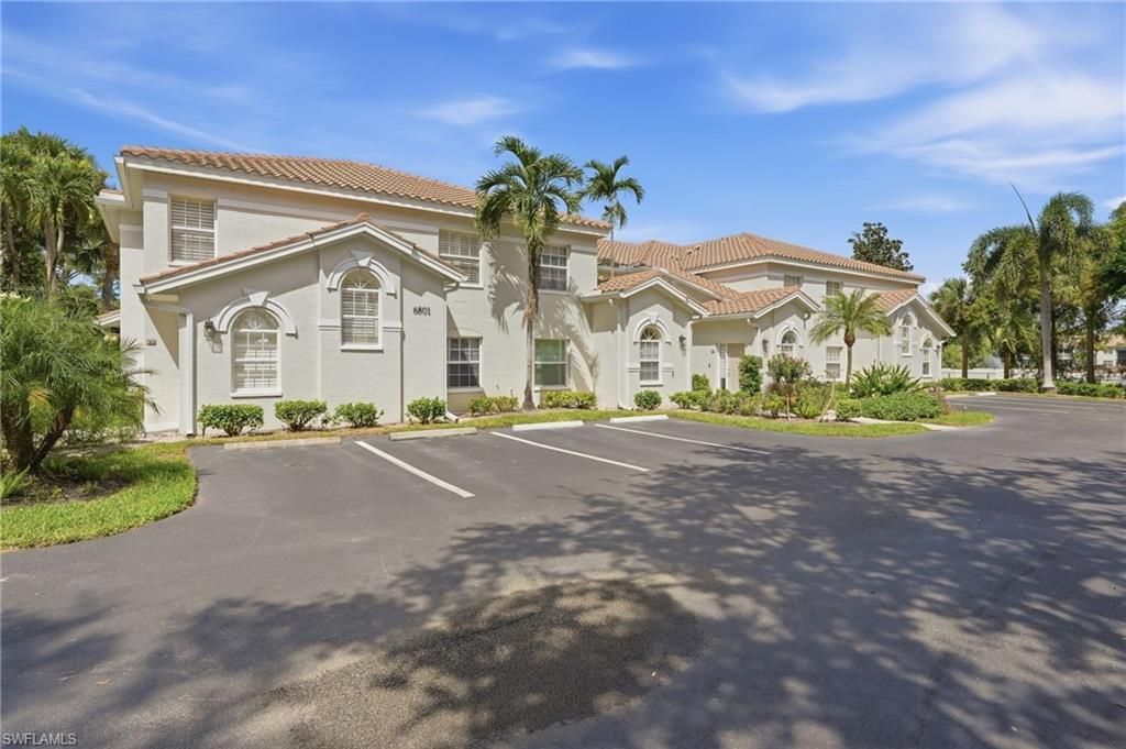 6801 Satinleaf Rd S, Unit 103, Naples, FL 34109 Photo
