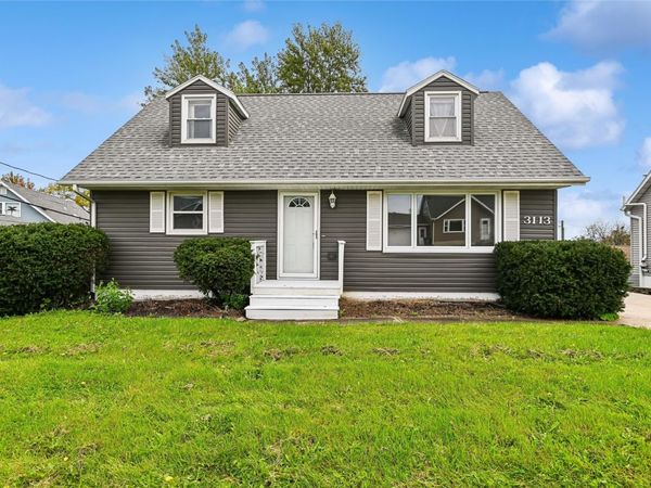 3113 Clover Drive SW, Cedar Rapids, IA 52404