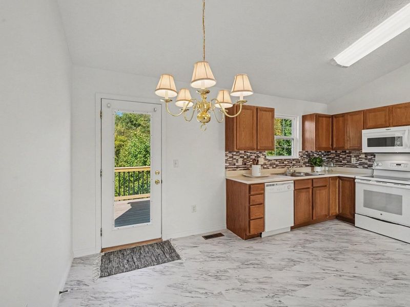 708 Ackerly Drive, Independence, KY 41051 Photo 9