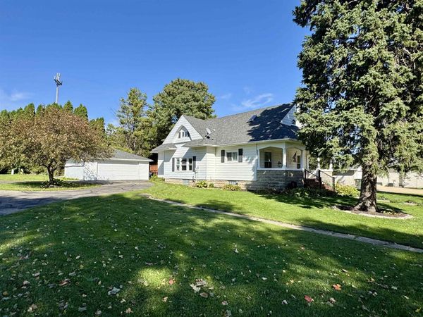 880 9th Street, Fennimore, WI 53809