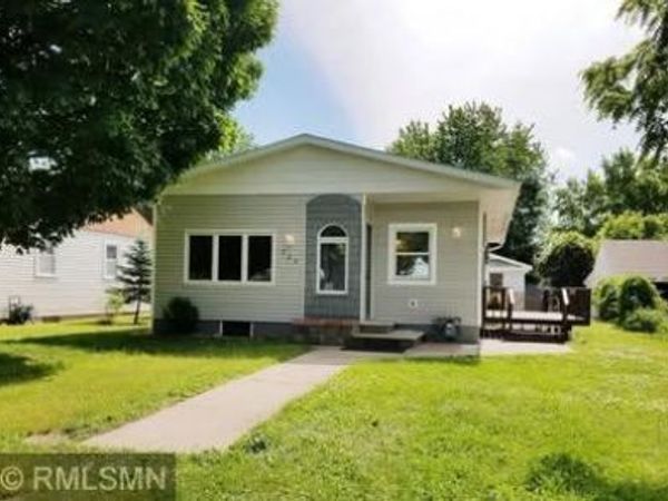 725 N Washington Avenue , Saint Peter, MN 56082