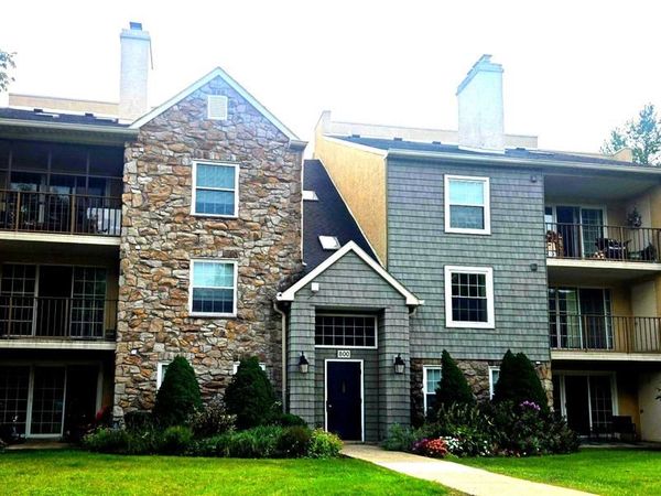 812 DEER RUN , EAST NORRITON, PA 19403