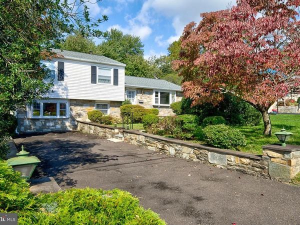 694 GLEN ROAD , WARMINSTER, PA 18974