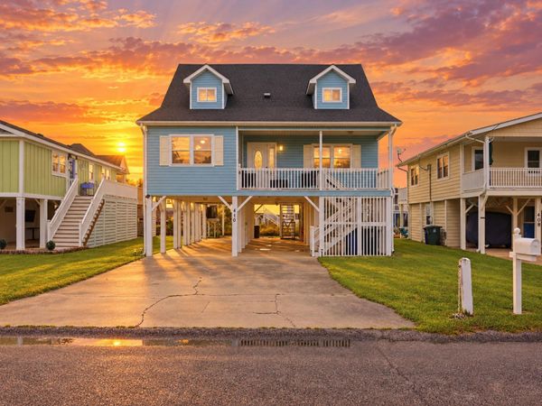 410 35th Ave. N , North Myrtle Beach, SC 29582
