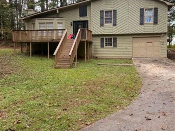 105 Pawn Drive , Carrollton, GA 30116