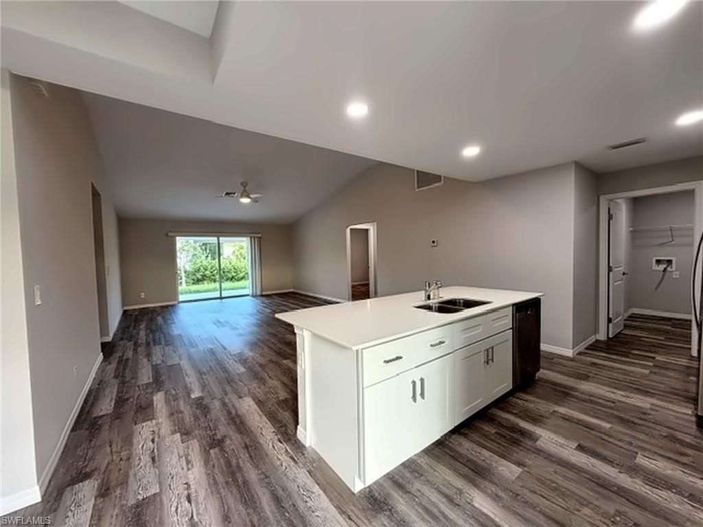 202 NW 25th Pl, Cape Coral, FL 33993 Photo