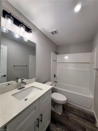 202 NW 25th Pl, Cape Coral, FL 33993 Photo