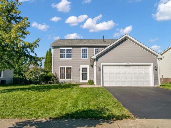 1305 Sherborn Court N, Minooka, IL 60447