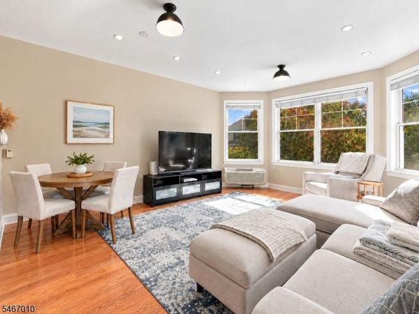 40 Constitution Way, Jersey, NJ 07305