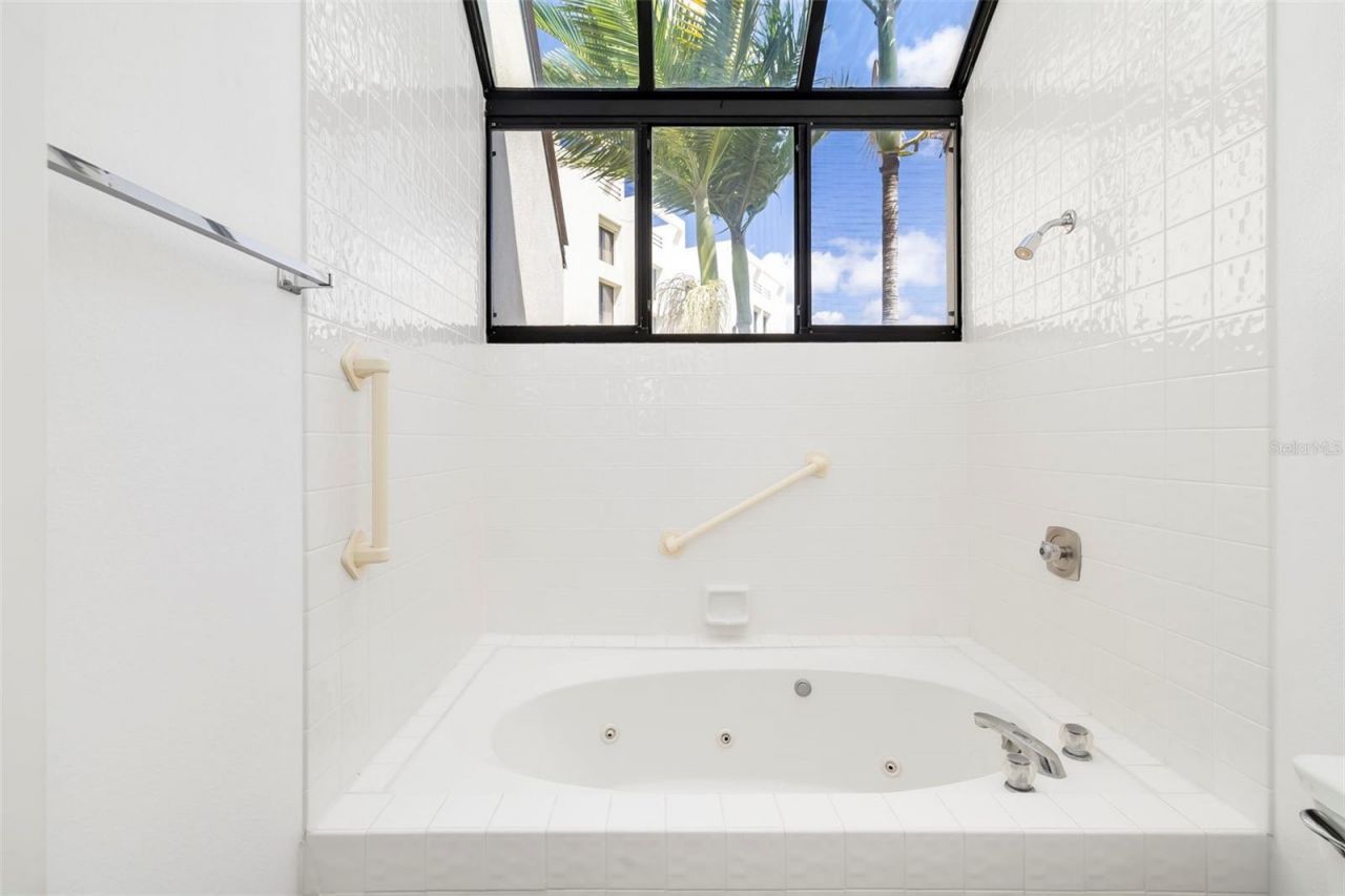 1920 Harbourside Drive , Unit 1003, Longboat Key, FL 34228 Photo