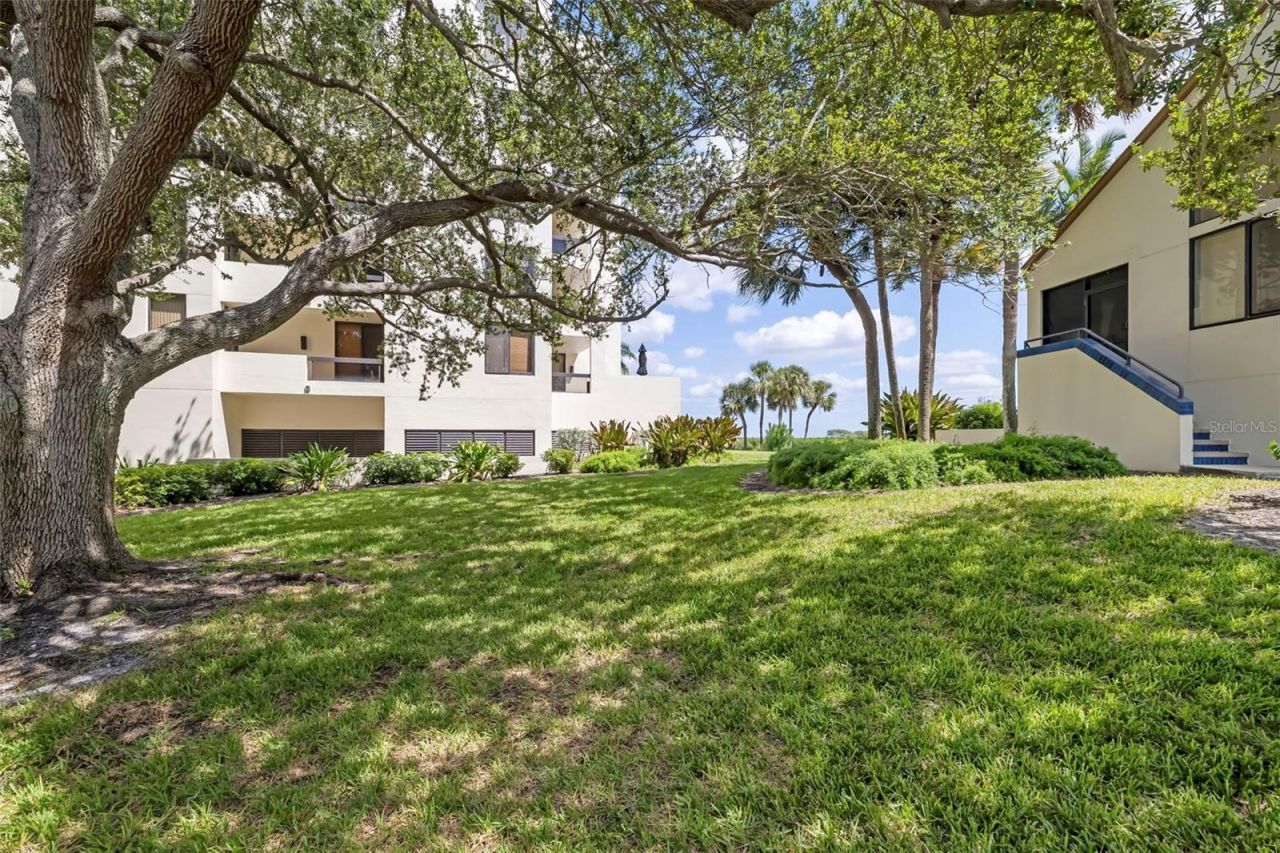 1920 Harbourside Drive , Unit 1003, Longboat Key, FL 34228 Photo