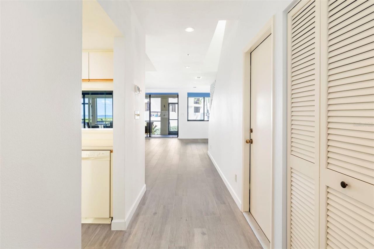 1920 Harbourside Drive , Unit 1003, Longboat Key, FL 34228 Photo