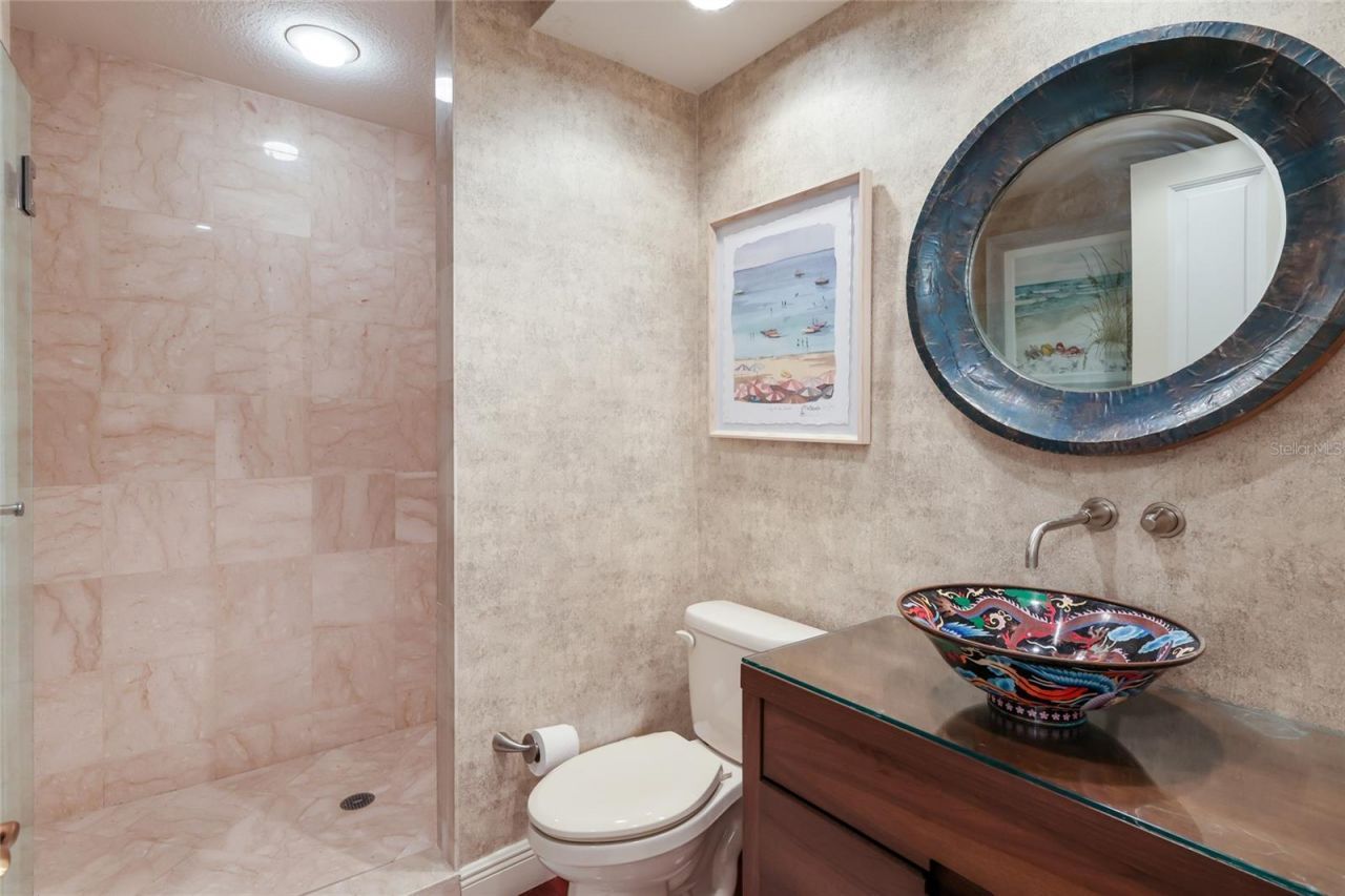 35 Watergate Drive, Unit 804, Sarasota, FL 34236 Photo