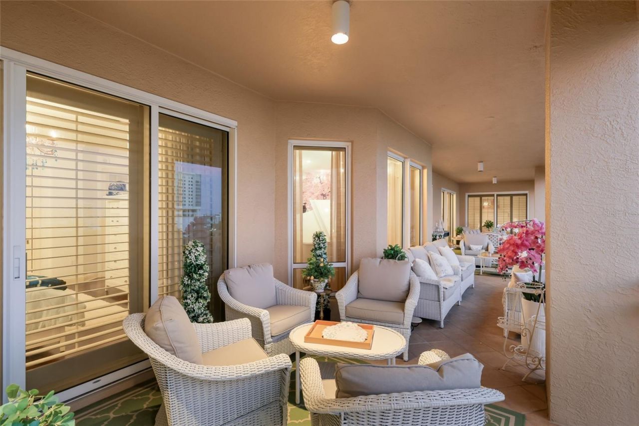 35 Watergate Drive, Unit 804, Sarasota, FL 34236 Photo