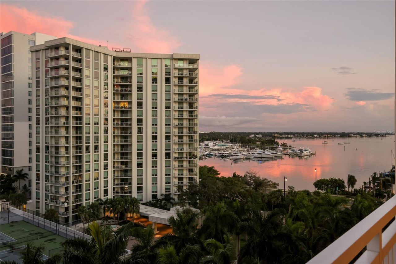 35 Watergate Drive, Unit 804, Sarasota, FL 34236 Photo