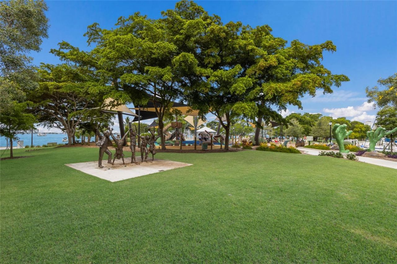 35 Watergate Drive, Unit 804, Sarasota, FL 34236 Photo