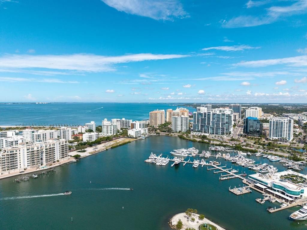 35 Watergate Drive, Unit 804, Sarasota, FL 34236 Photo