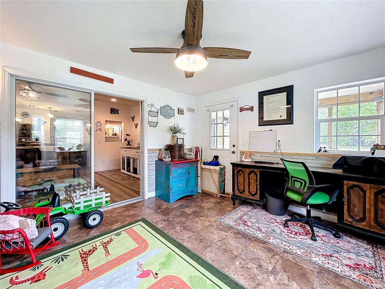 21320 Paradise Way , Eustis, FL 32736 Photo