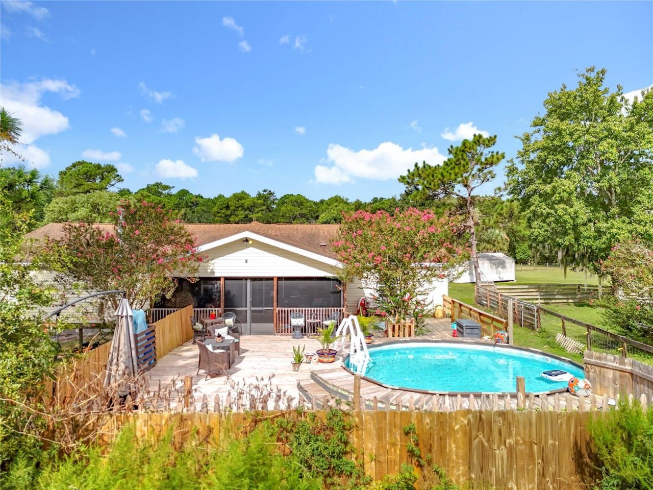 21320 Paradise Way , Eustis, FL 32736 Photo