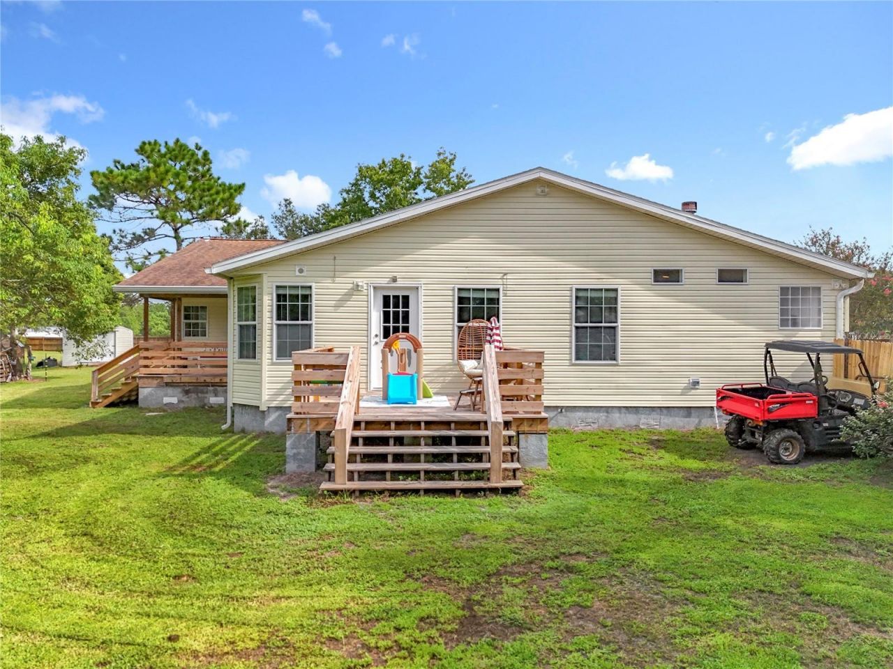 21320 Paradise Way , Eustis, FL 32736 Photo