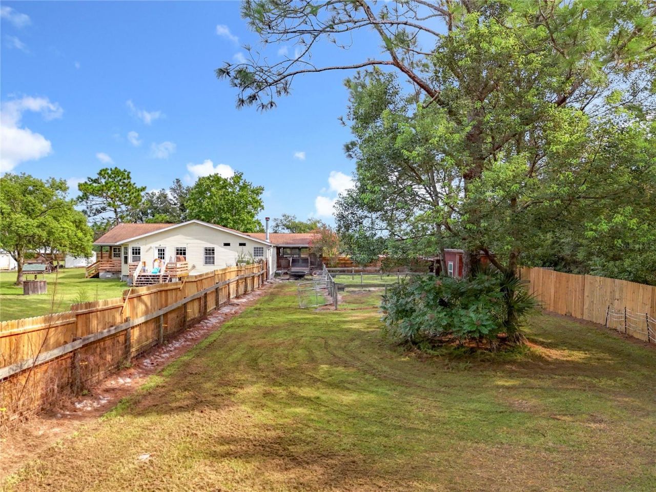 21320 Paradise Way , Eustis, FL 32736 Photo