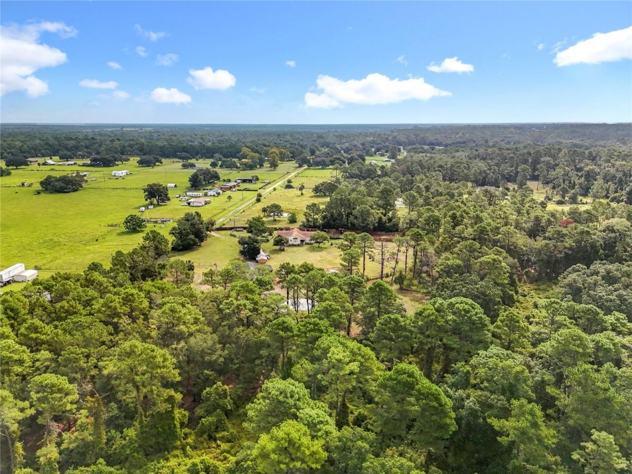 21320 Paradise Way , Eustis, FL 32736 Photo