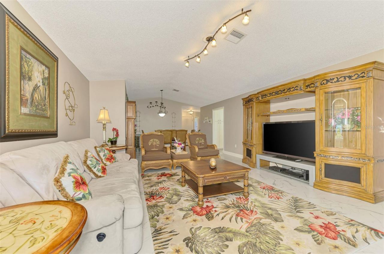 32 Pebble Rock Drive , Venice, FL 34293 Photo