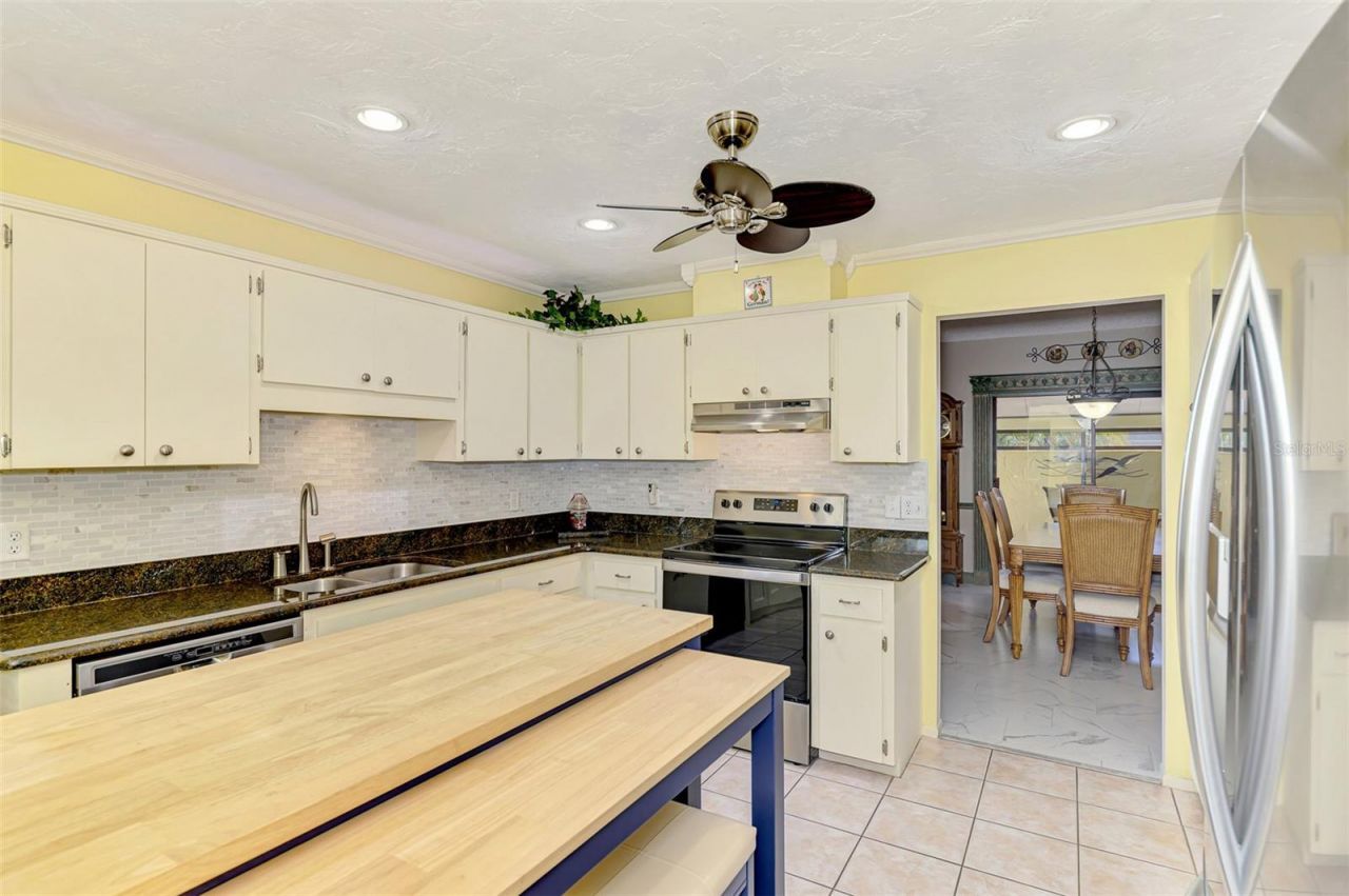 32 Pebble Rock Drive , Venice, FL 34293 Photo