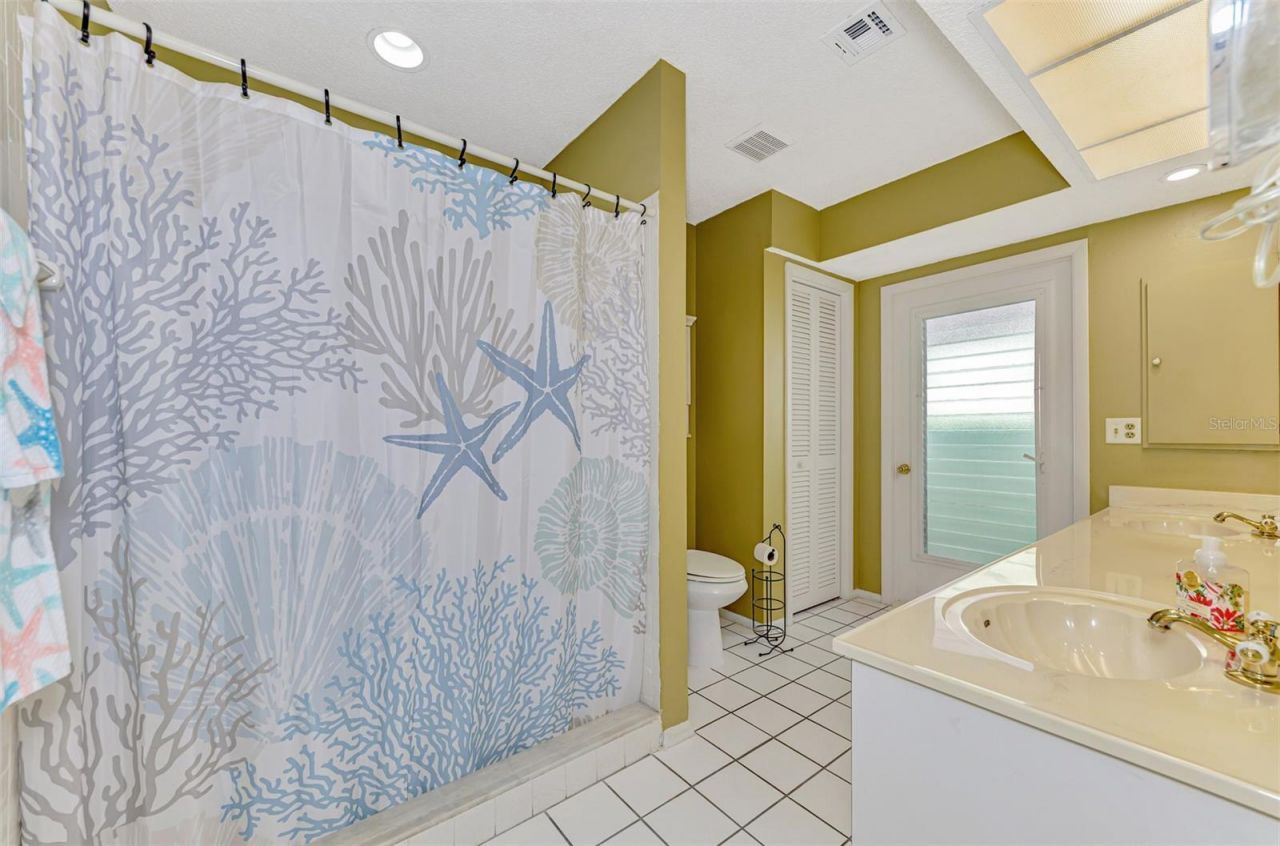 32 Pebble Rock Drive , Venice, FL 34293 Photo