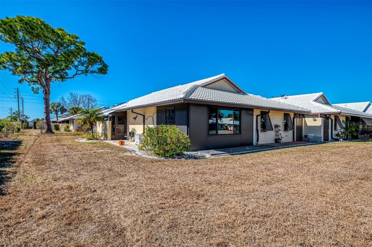 32 Pebble Rock Drive , Venice, FL 34293 Photo