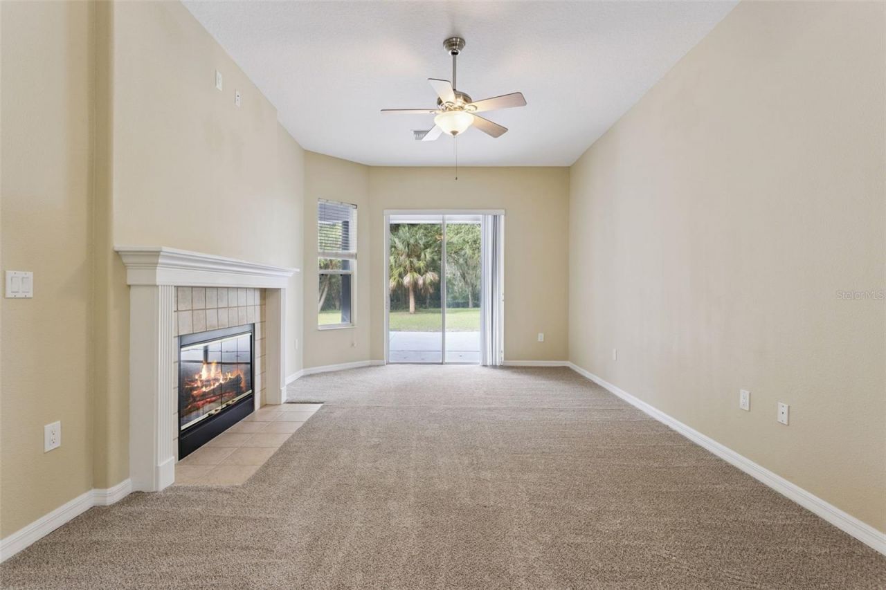 949 Hawk Landing , Fruitland Park, FL 34731 Photo