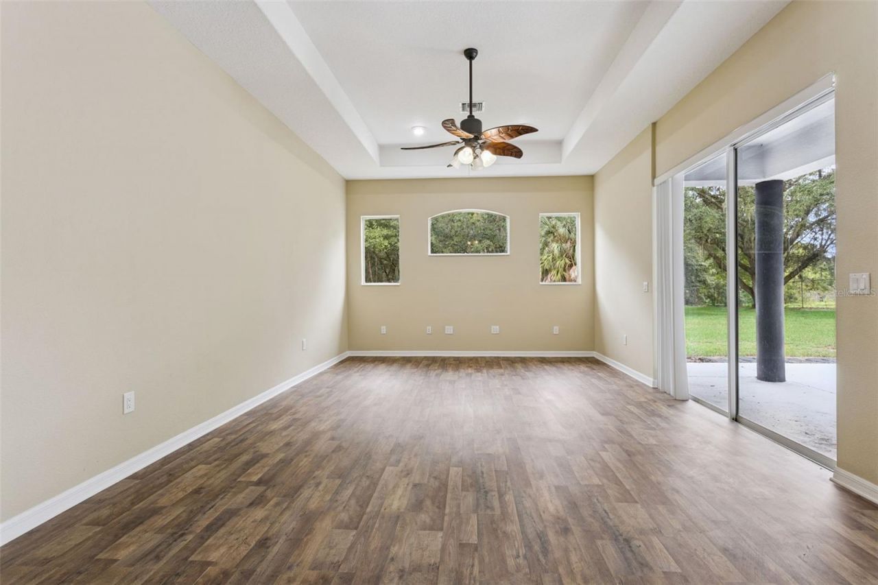 949 Hawk Landing , Fruitland Park, FL 34731 Photo