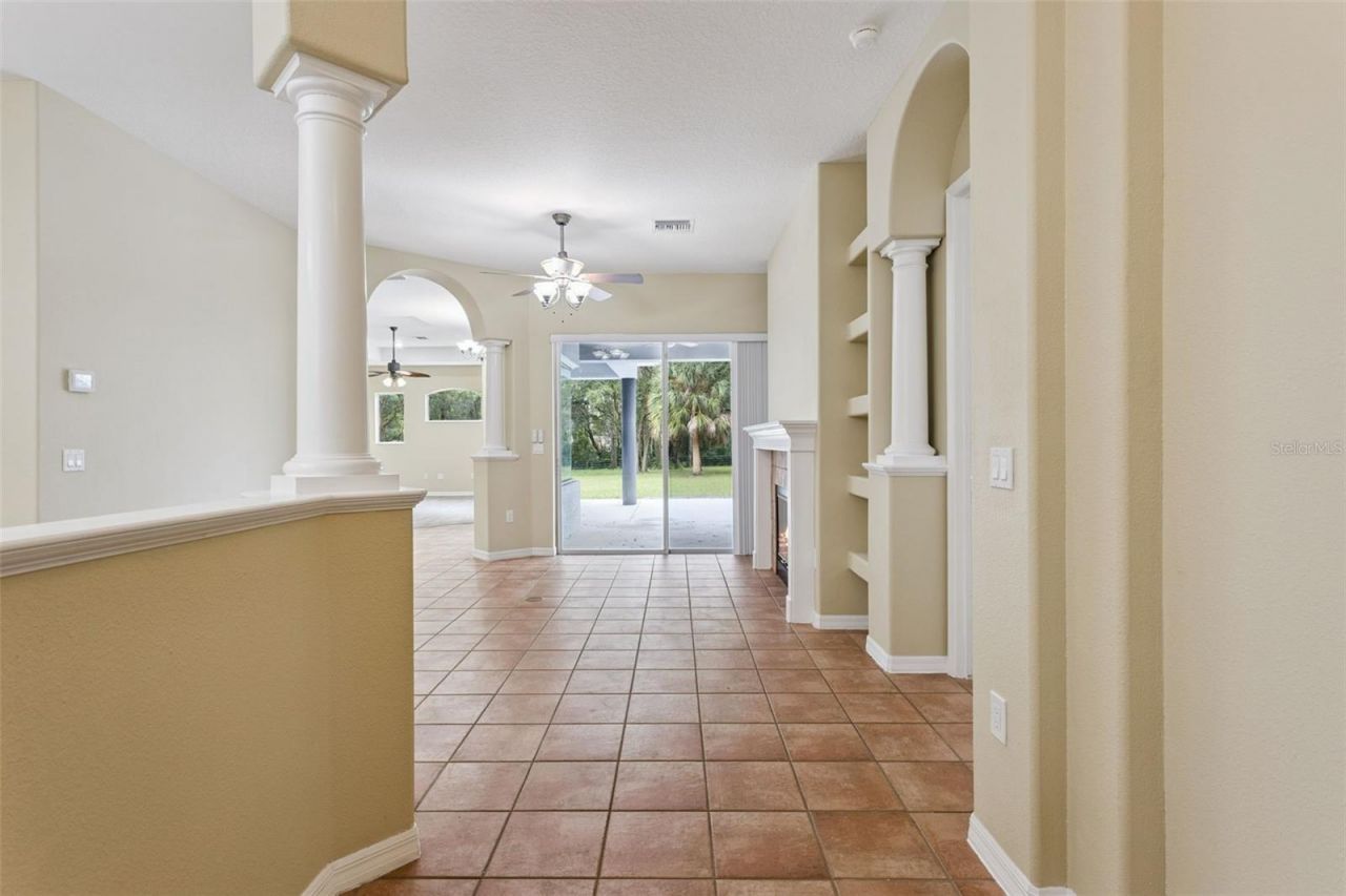 949 Hawk Landing , Fruitland Park, FL 34731 Photo