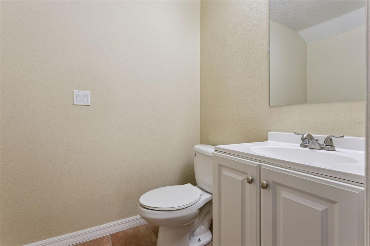 949 Hawk Landing , Fruitland Park, FL 34731 Photo