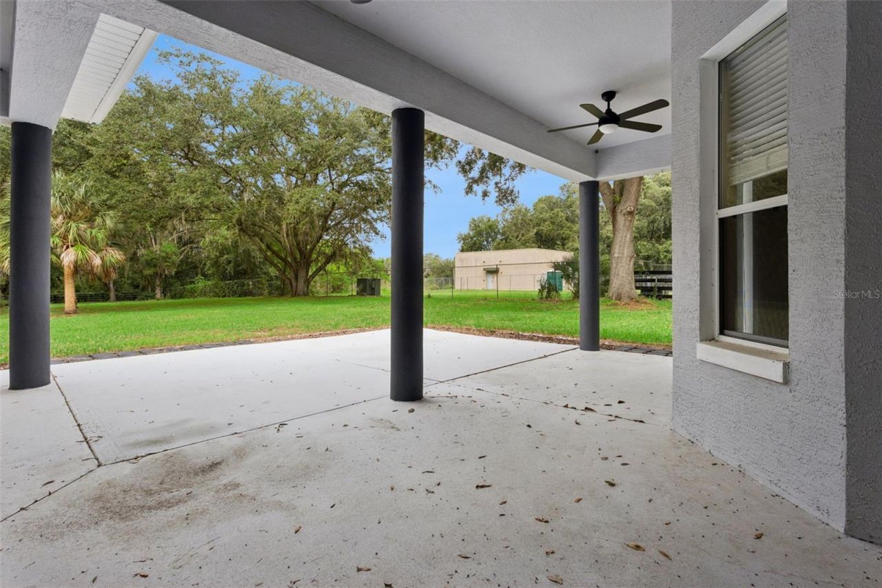 949 Hawk Landing , Fruitland Park, FL 34731 Photo