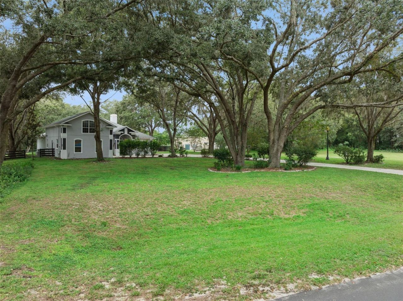 949 Hawk Landing , Fruitland Park, FL 34731 Photo