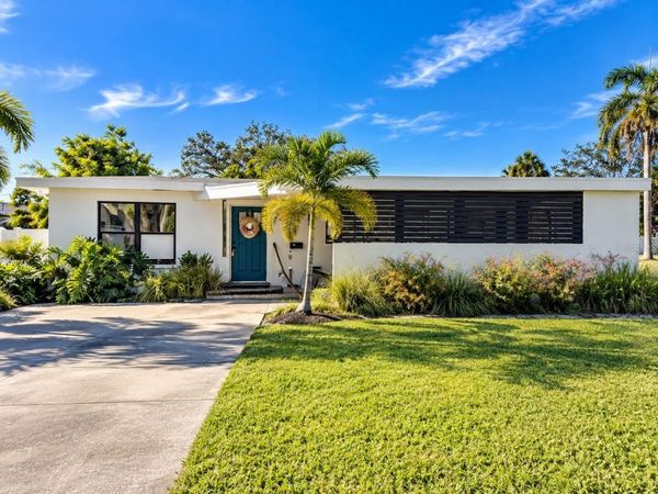 3610 BAYSHORE BOULEVARD NE, ST PETERSBURG, FL 33703