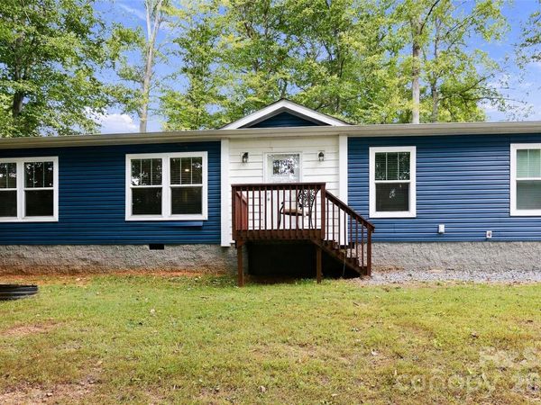 203 Beaverdam Loop Road , Candler, NC 28715