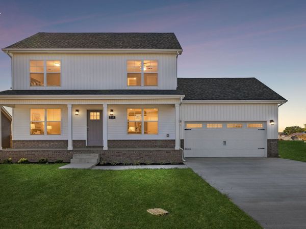717 Artic Avenue , Oak Grove, KY 42262