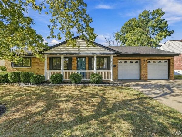 1943 Brown Road, St Louis, MO 63114