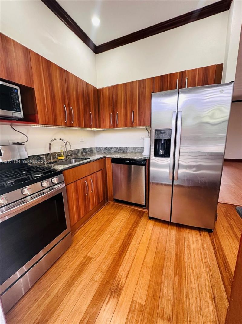 1470 Lincoln Ter , Unit 1, Miami Beach, FL 33139 Photo