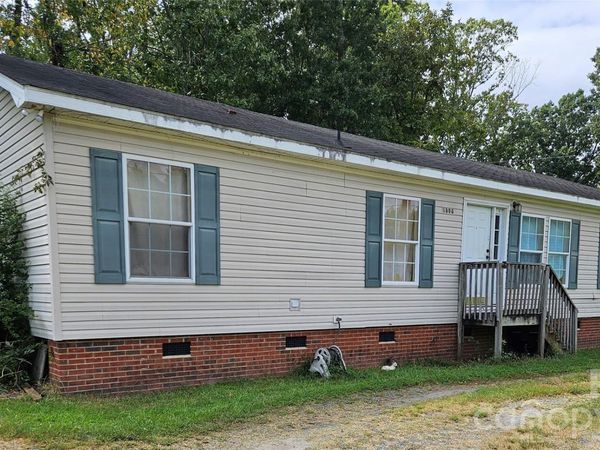 2306 E John Street , Matthews, NC 28105