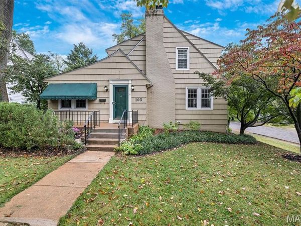 103 S Maple Avenue, St Louis, MO 63119