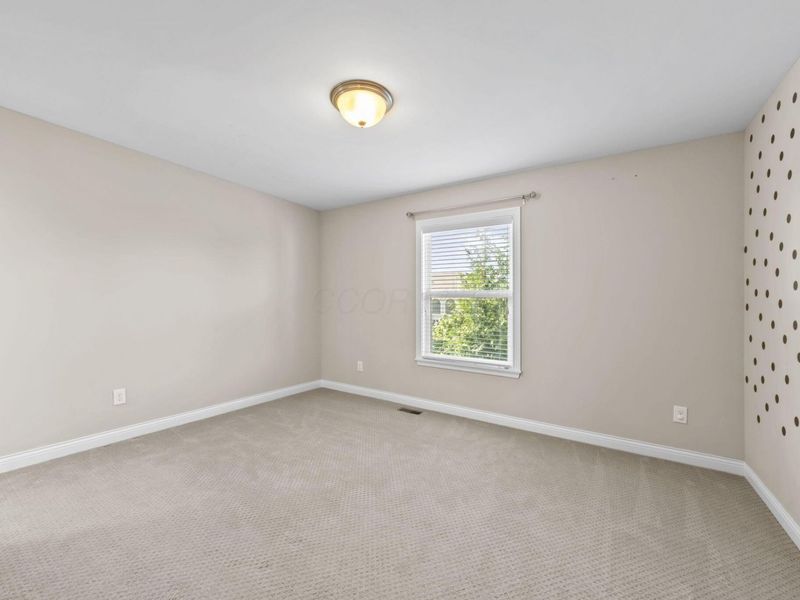 5785 Glendavon Place , Dublin, OH 43016 Photo 35