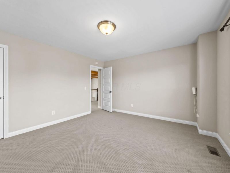 5785 Glendavon Place , Dublin, OH 43016 Photo 40