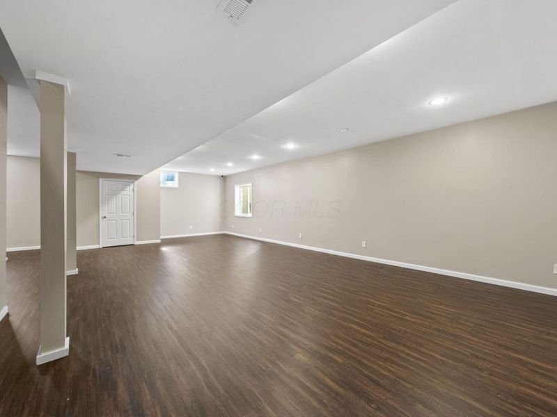 5785 Glendavon Place , Dublin, OH 43016 Photo 44