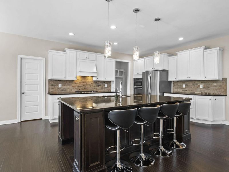 5785 Glendavon Place , Dublin, OH 43016 Photo 6